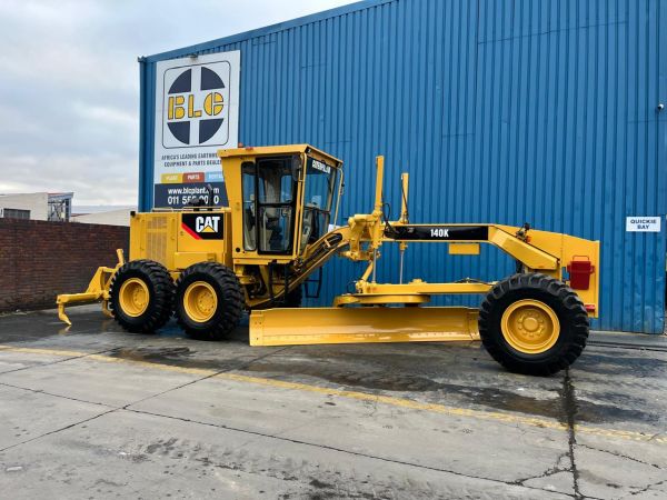 CAT 140K (SZL01950)