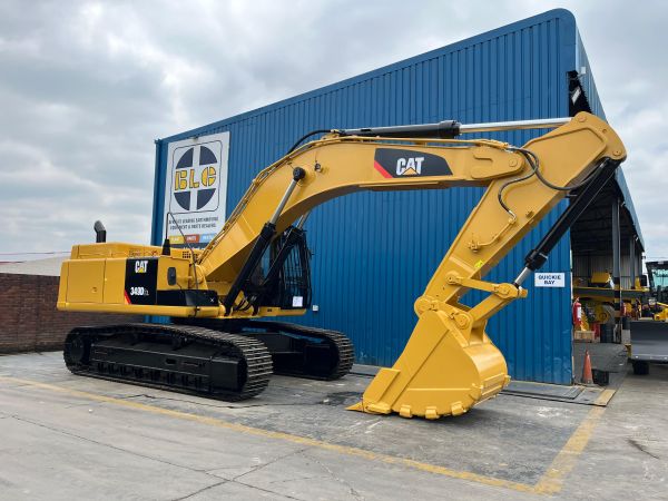 CAT 349D2L (TAH10083)